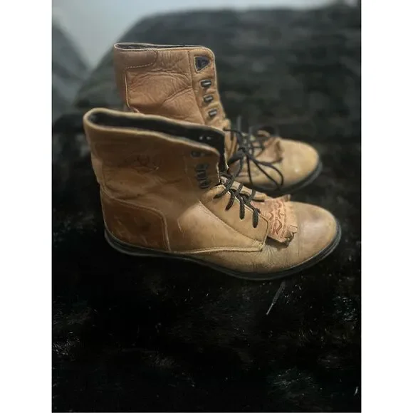 GENTLY USED ARIAT HERITAGE ROPER BOOTS Ariat Heritage Roper Black Leather Western Boots Size 8 D | eBay main image 4